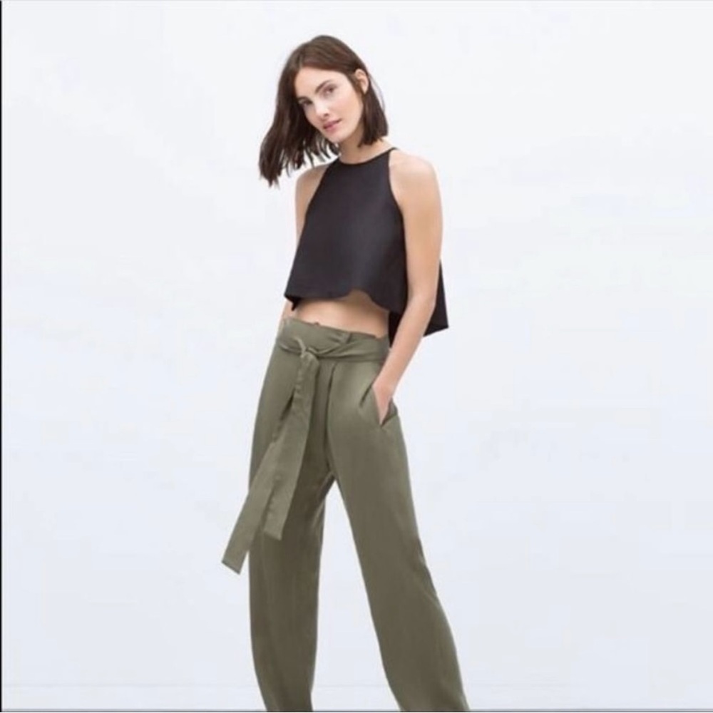 NWOT Zara High Neck Crop Top